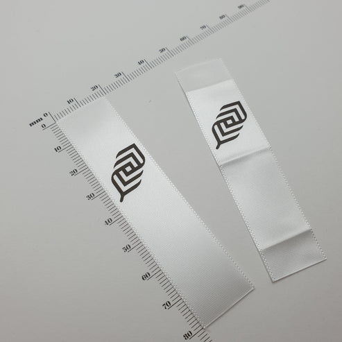 White Satin / 20mm / REGULAR - Up to 33mm folded height (45-84mm unfolded length)