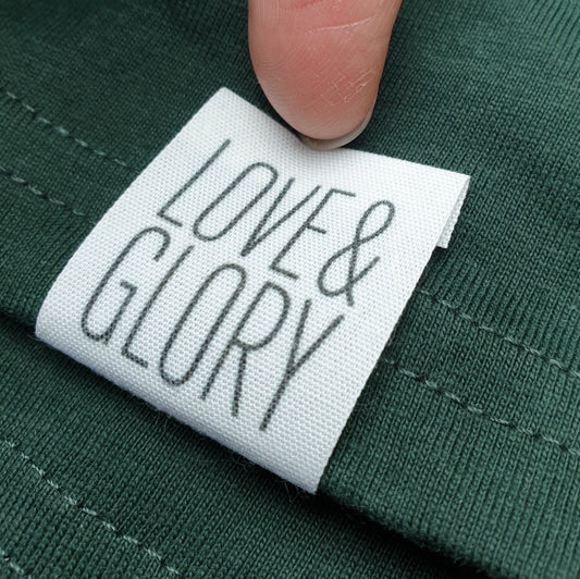 #11WPC - WHITE POLYESTER/COTTON BLEND TRIFOLD/BOOKFOLD HEM LABELS