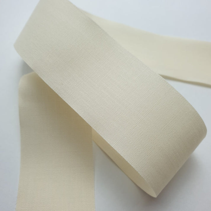 Lightweight cotton/polyester | 29mm wide / REGULAR - Up to 66mm after folding (+9mm each end folded under)